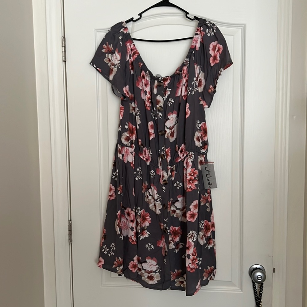 3x off shoulder Sundress